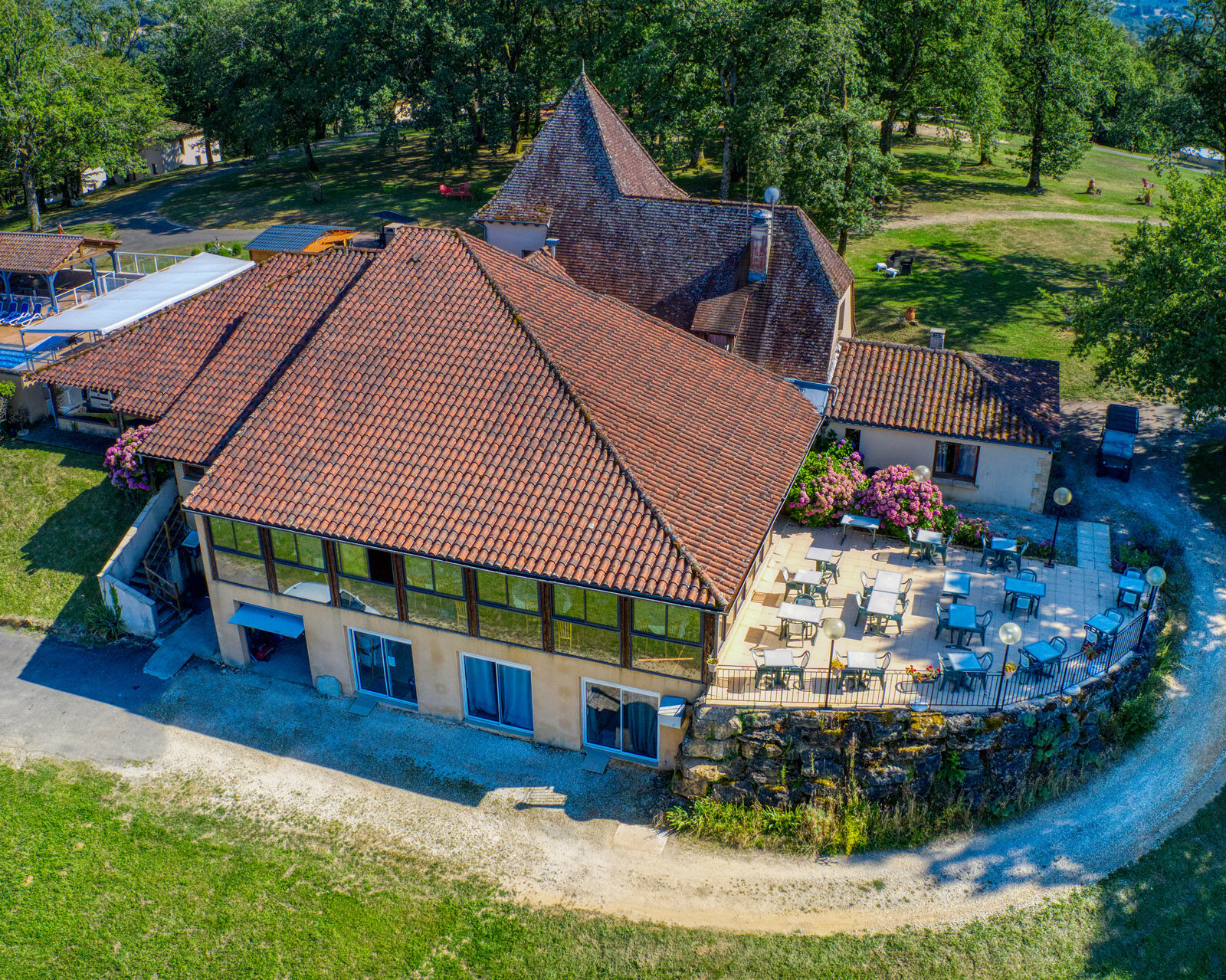 Les Hauts de Marquay restaurant terrasse 348